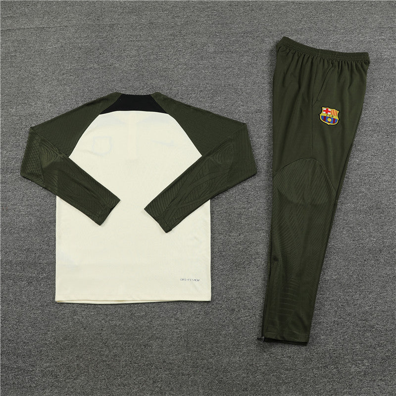 Conjunto de Treino Barcelona 23/24 /2