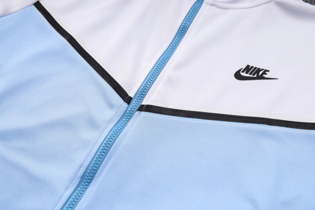 Conjunto de Moletom Nike Sportswear Tech Fleece Azul Celeste e Branco / 374