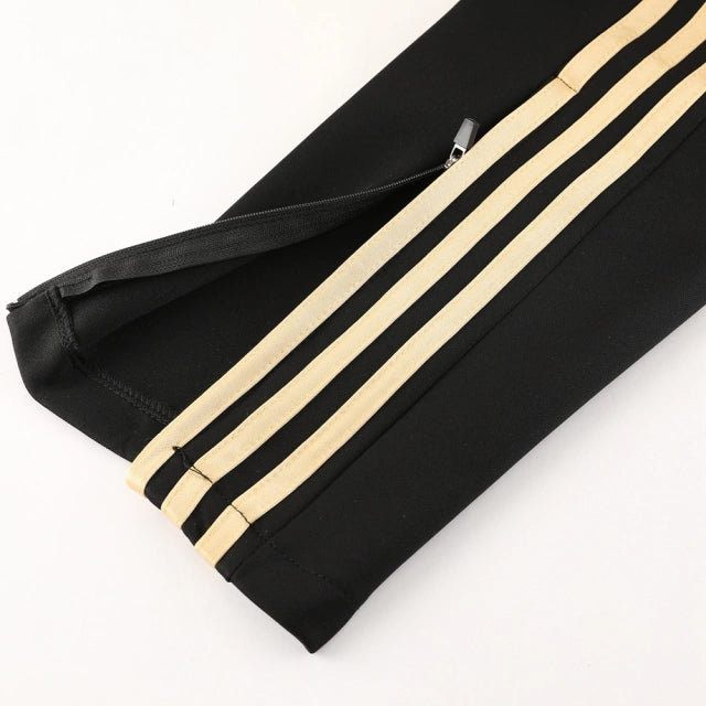 Conjunto de Agasalho Itália Branco e Preto 2023/24
