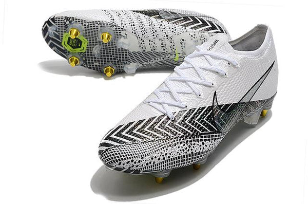 Chuteira Campo Nike Mercurial Vapor 13 Elite SG - PRO Anti Clog S - Advanced