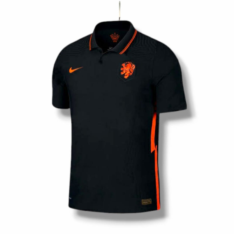 Camisa Retrô Seleção da Holanda I 2020 - Preta com detalhes em laranja