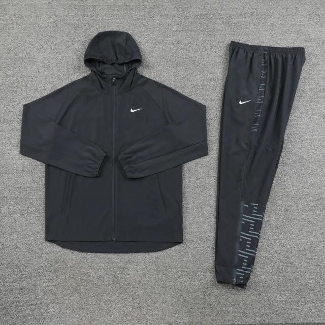 Conjunto de Corta Vento Nike Preto / 734