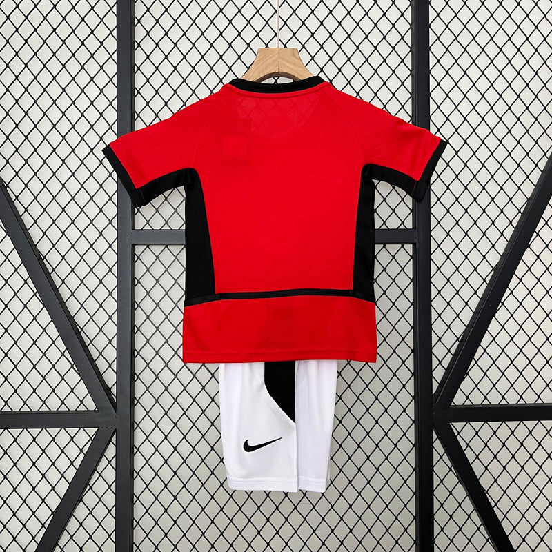 Kit Infantil Manchester United 2002/04 Retrô