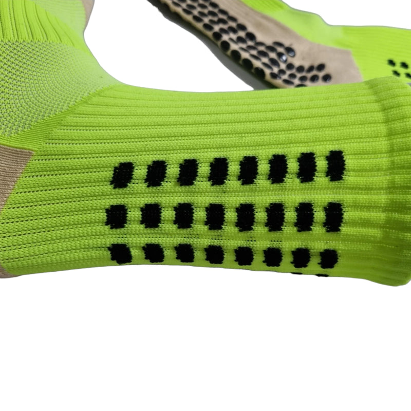 Meias Futebol Antiderrapante Cano Baixo - Verde com detalhes no branco e preto