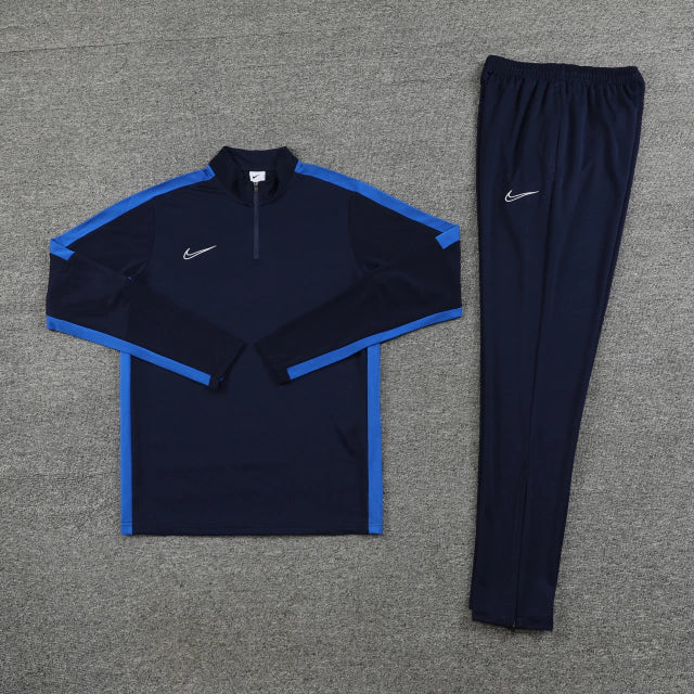 Conjunto de Treino Nike Azul Marinho e Azul / 734