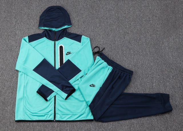 Conjunto de Moletom Nike Sportswear Tech Fleece Verde e Azul Marinho / 374