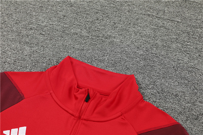 Conjunto de Treino Lyon 23/24 Home