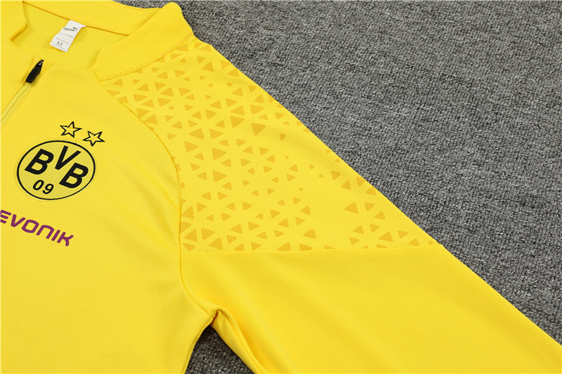 Conjunto de Treino Borussia Dortmund 23/24