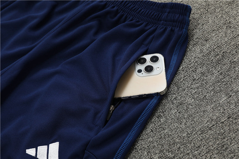 Conjunto de Treino Manchester United 23/24 Azul Marinho