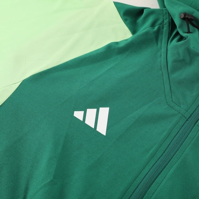 Conjunto de Corta Vento Adidas Verde e Preto / 374