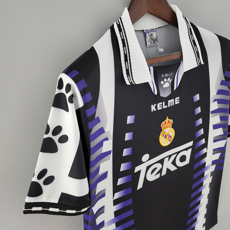 Retro Real Madrid 1997/98 Third away