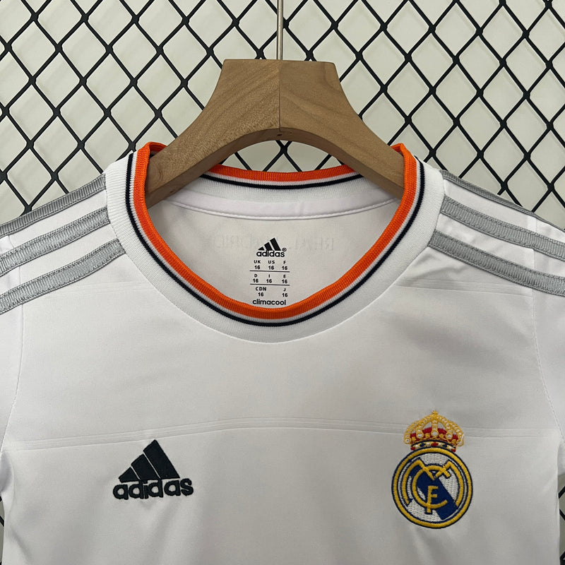 Kit Infantil Real Madrid 2013/14 Retrô / 4-14 Anos