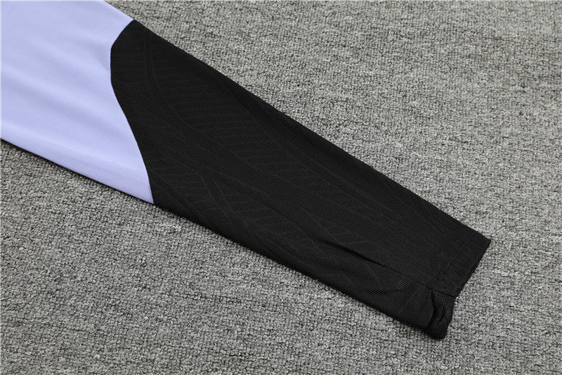 Conjunto de Treino Tottenham 23/24 preto