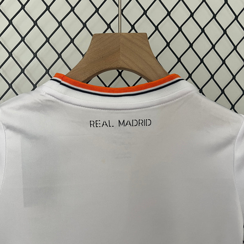 Kit Infantil Real Madrid 2013/14 Retrô / 4-14 Anos