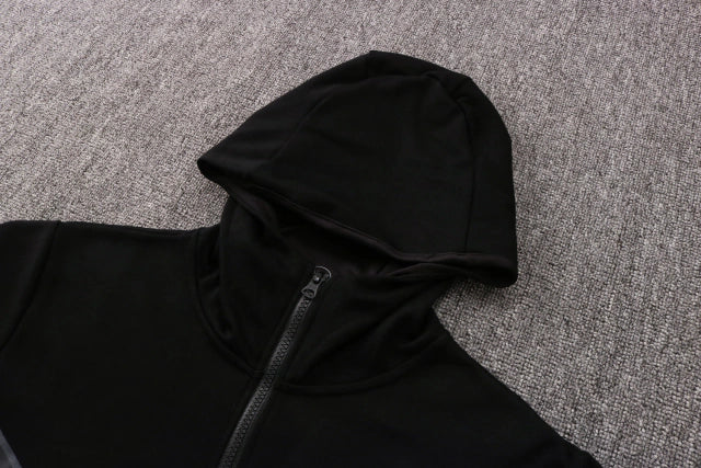 Conjunto de Moletom Nike Sportswear Tech Fleece Preto / 734