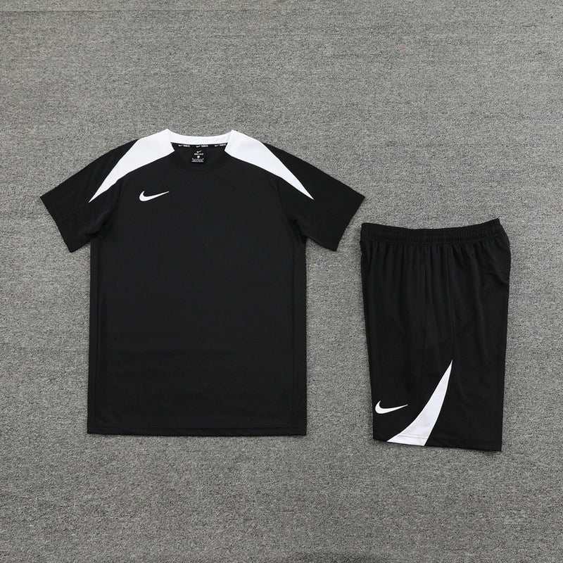 Conjunto Nike Masculino Camisa e Bermuda Preto e Branco