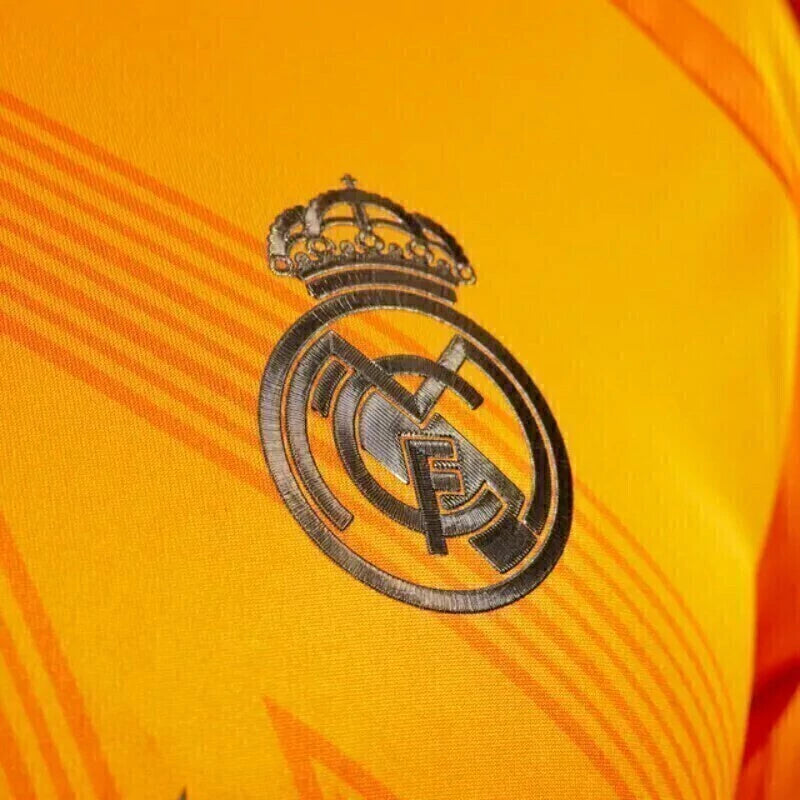Camisa Real Madrid II 24/25 - Torcedor Adidas Masculina - Laranja - Adidas