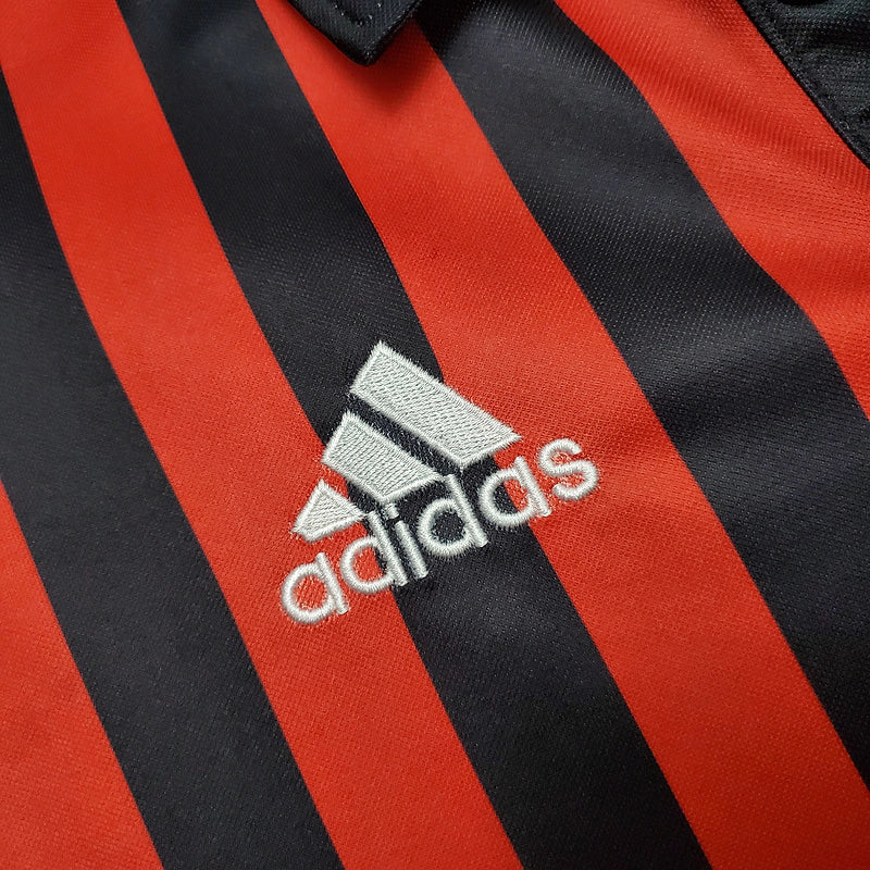 Camisa Retrô AC Milan I 1999/2000 - Masculina Adidas - Vermelha e preta - Centenário