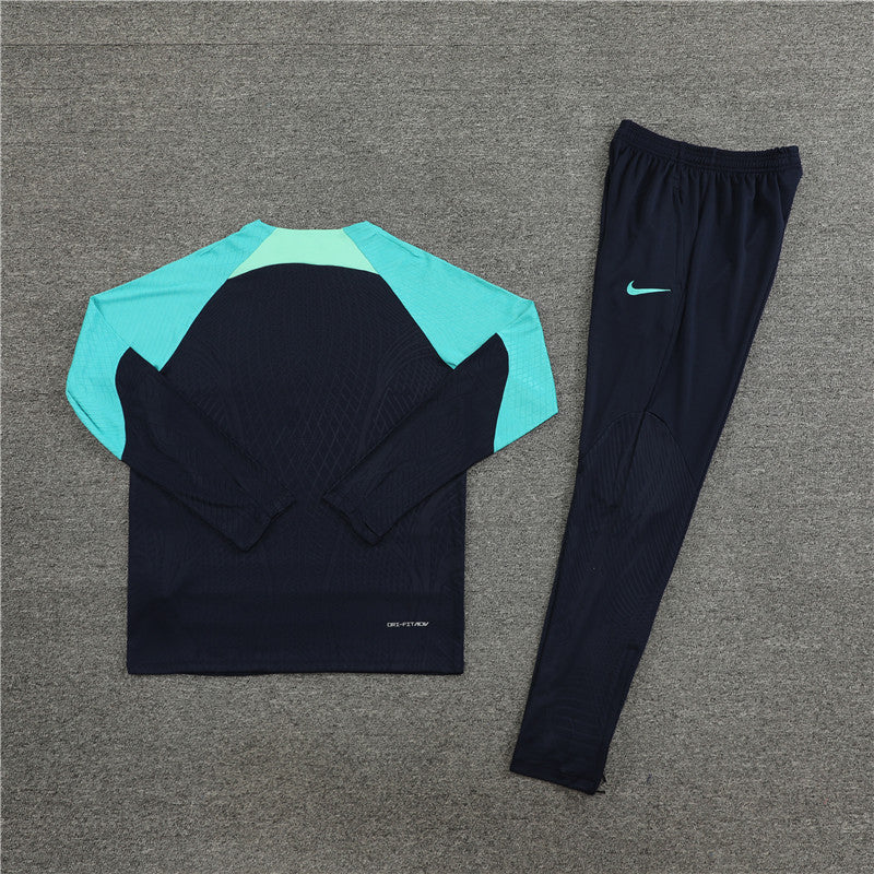 Conjunto de Treino Barcelona 23/24