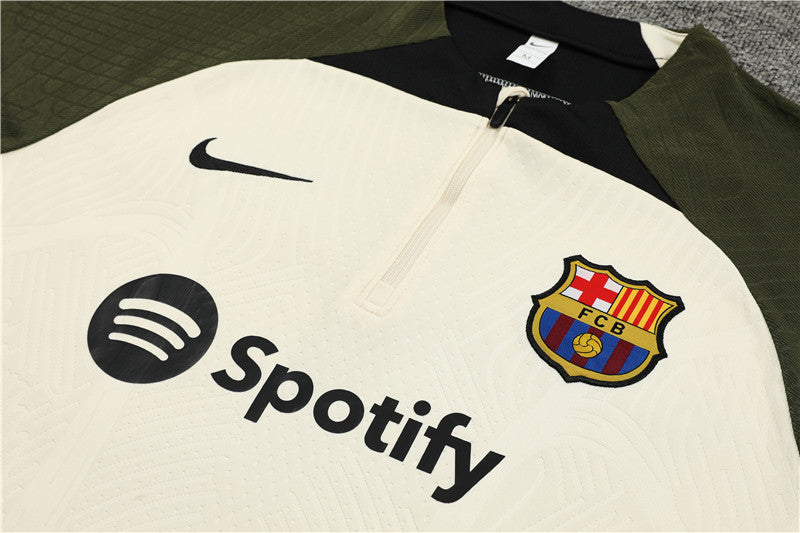Conjunto de Treino Barcelona 23/24 /2