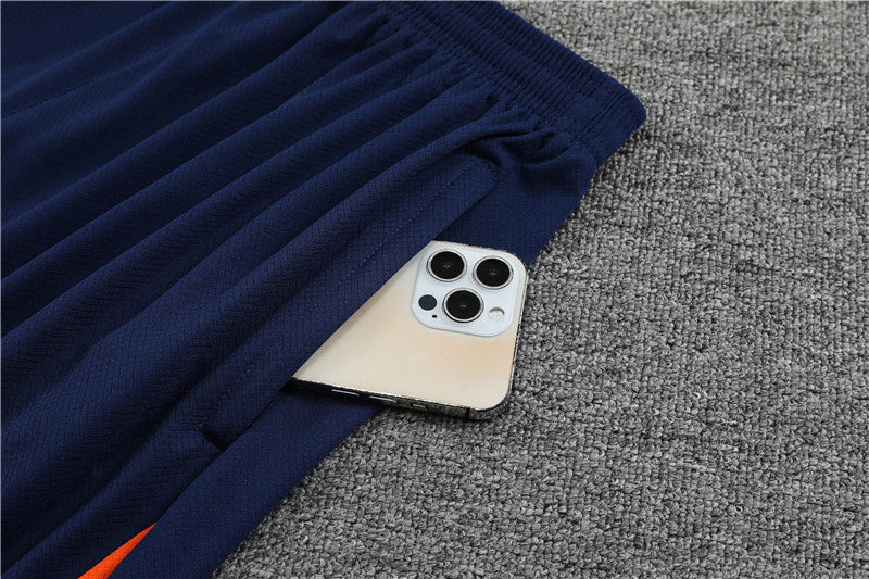 Kit Treino Seleção Holanda Nike 24/25 Camisa e Bermuda Azul Marinho e Laranja Masculino