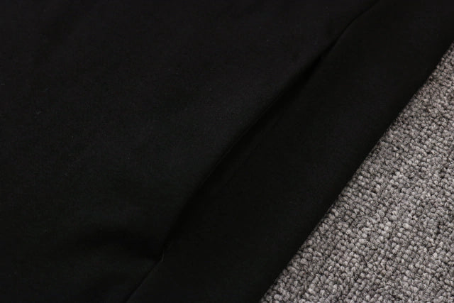 Conjunto de Moletom Nike Sportswear Tech Fleece Preto / 734