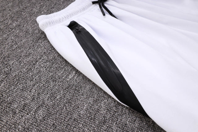 Conjunto de Corta Vento Adidas Branco / 374
