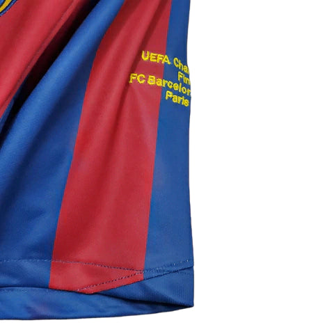 Camisa Barcelona Retrô 2006 Azul e Vermelha - Ronaldinho + Patch
