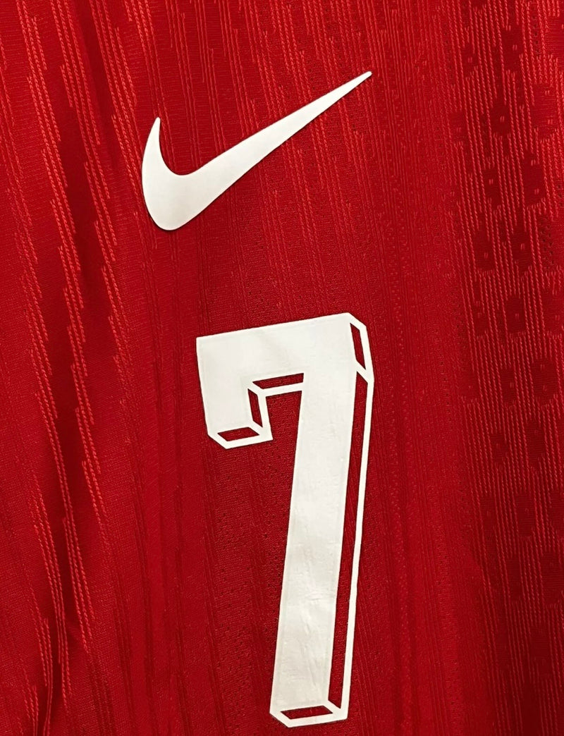 Camisa Portugal EURO 2024 - RONALDO 7 Manga Longa + Patchs