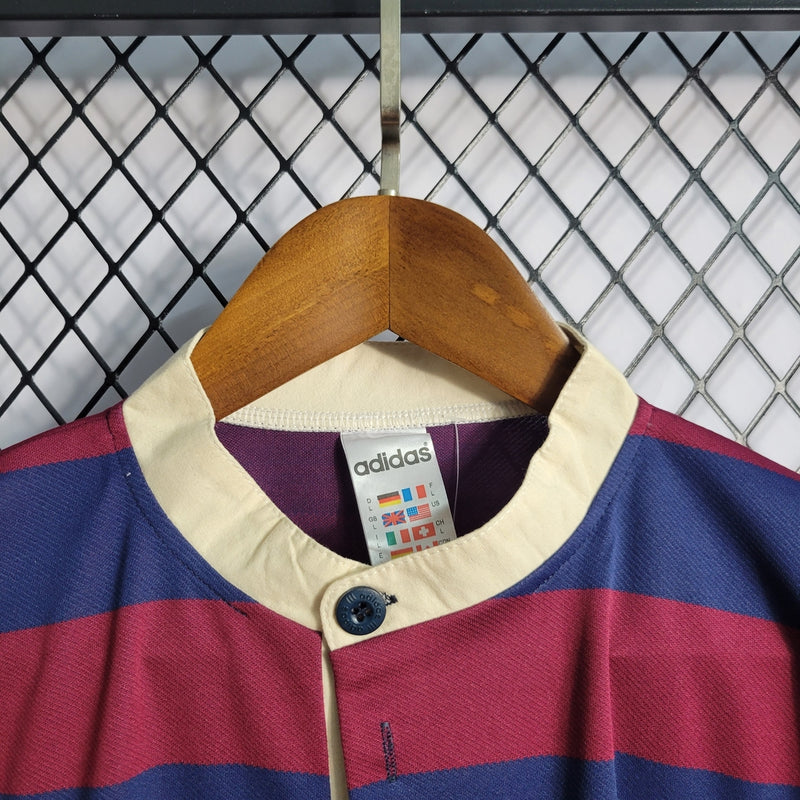 Camisa Retrô Newcastle II Away 1995/97 - Masculina - Modelo Torcedor - Grená e Azul