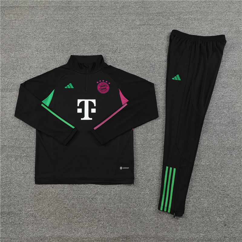 Conjunto de Treino Bayern de Munique 23/24 Black