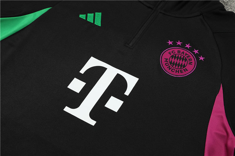 Conjunto de Treino Bayern de Munique 23/24 Black