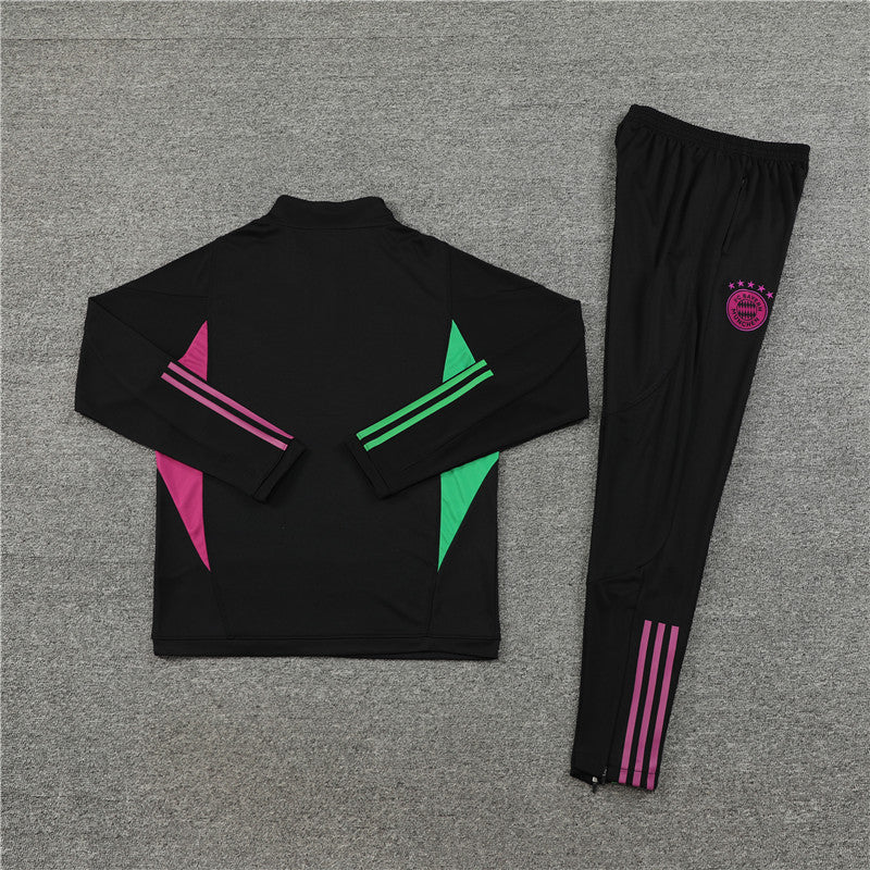 Conjunto de Treino Bayern de Munique 23/24 Black