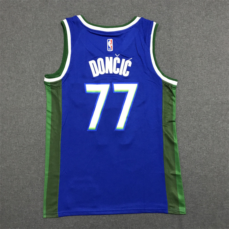 Dallas Mavericks- Doncic 77 NBA
